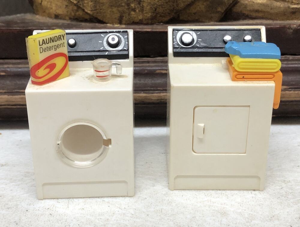 Lof of 2 ACME Refrigerator Magnets 1992 Washer & Dryer